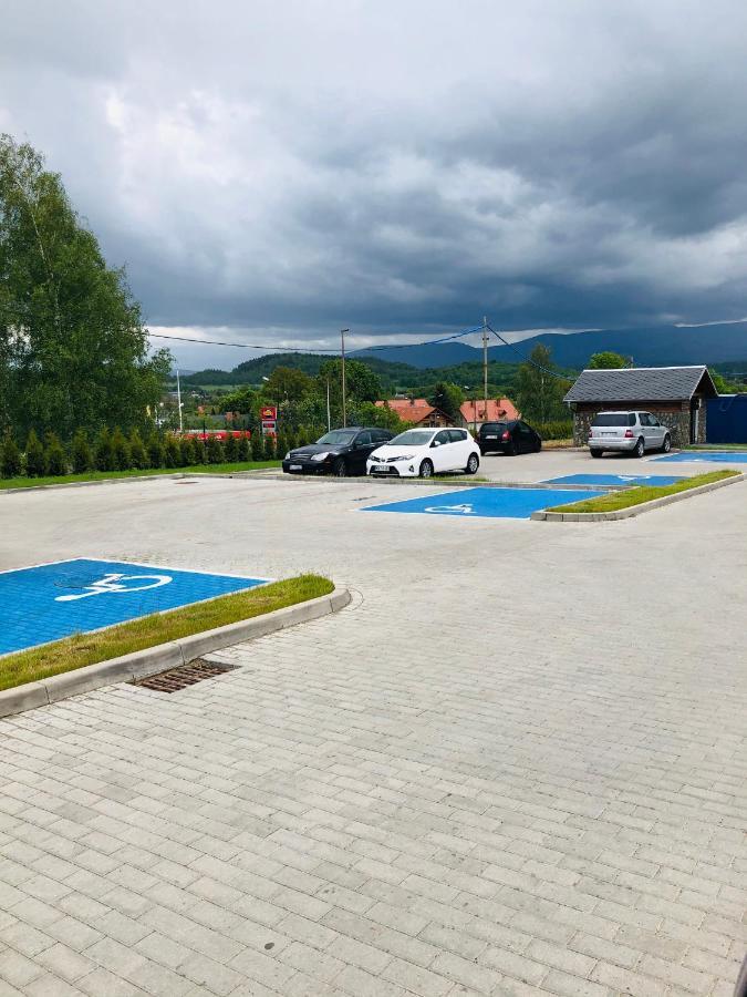 Apartament Happiness Еленя-Гура Экстерьер фото