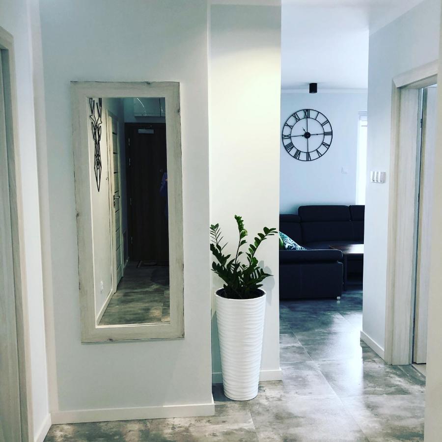 Apartament Happiness Еленя-Гура Экстерьер фото